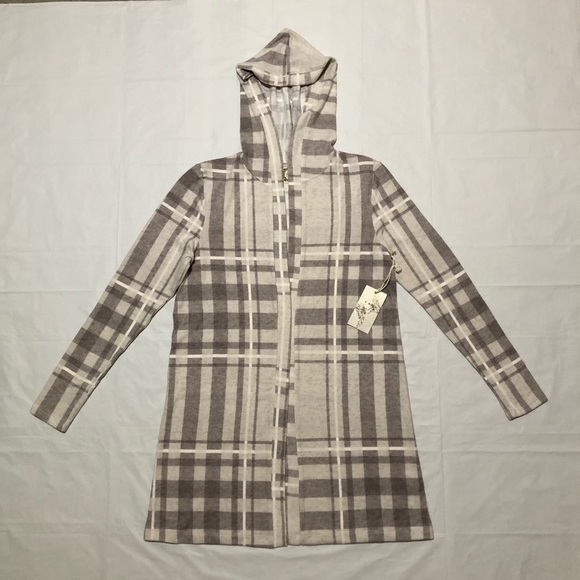 Tru Self Sweaters - NWT Tru Self Women’s Long Sleeve Open Front Hooded Gray & White Plaid Cardigan M